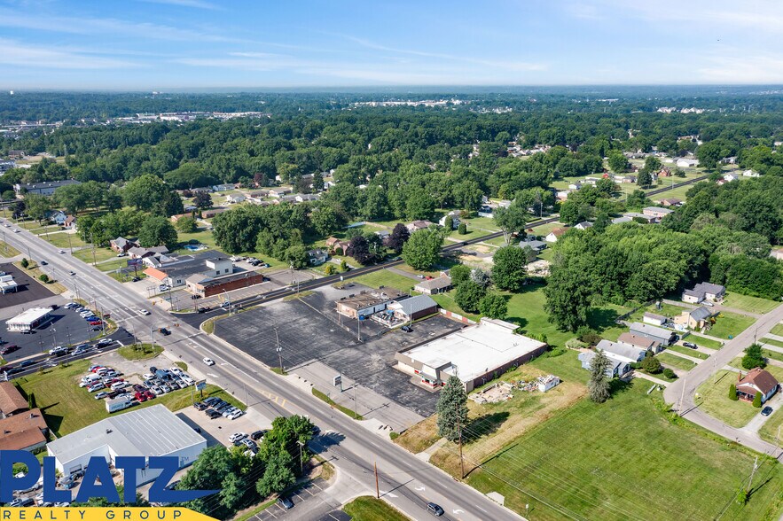 More Photos Of 5780 South Ave, Youngstown Supermarket For Sale