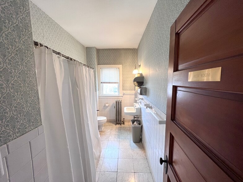 More Photos Of 745 Burnside Ave, East Hartford Schools For Sale