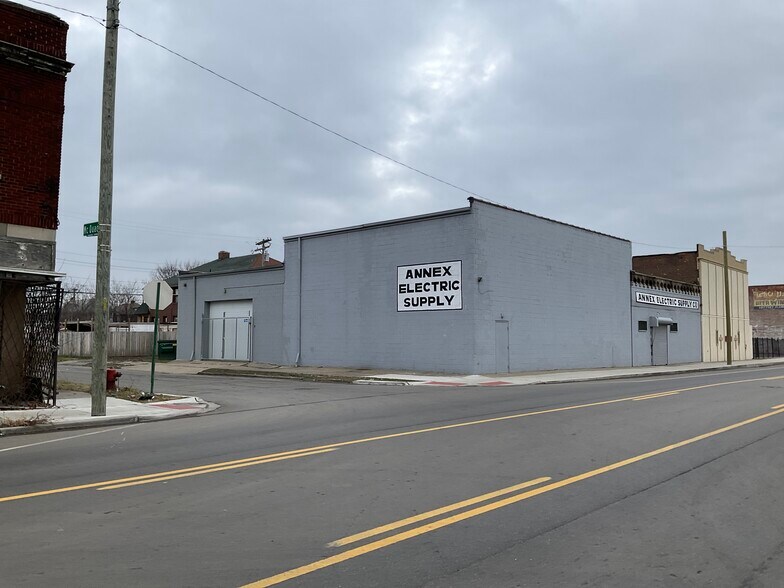More Photos Of 3774 Joy Rd, Detroit Warehouse For Sale