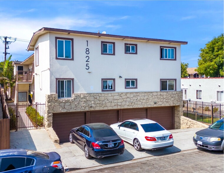 Primary Photo Of 1825 Chestnut Ave, Long Beach Apartments For Sale