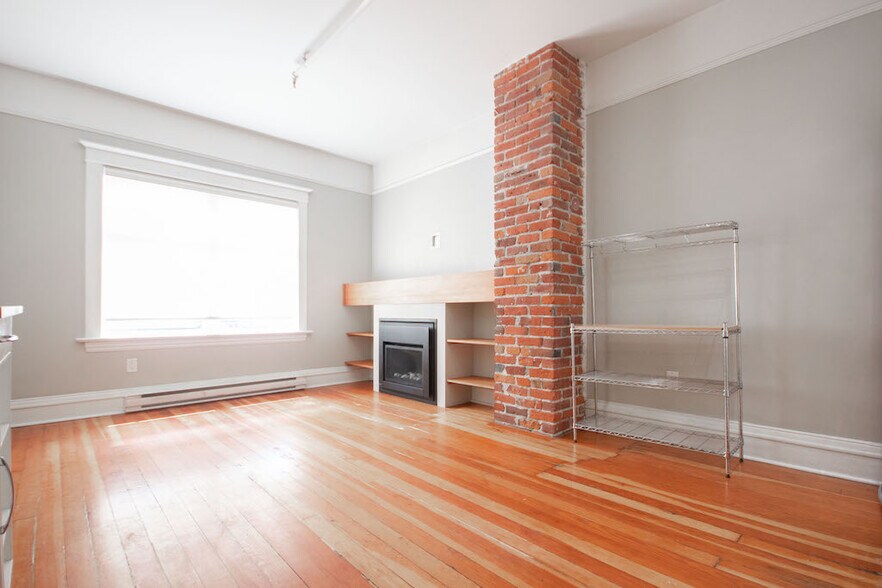 More Photos Of 1033 Granville St, Vancouver Apartments For Sale