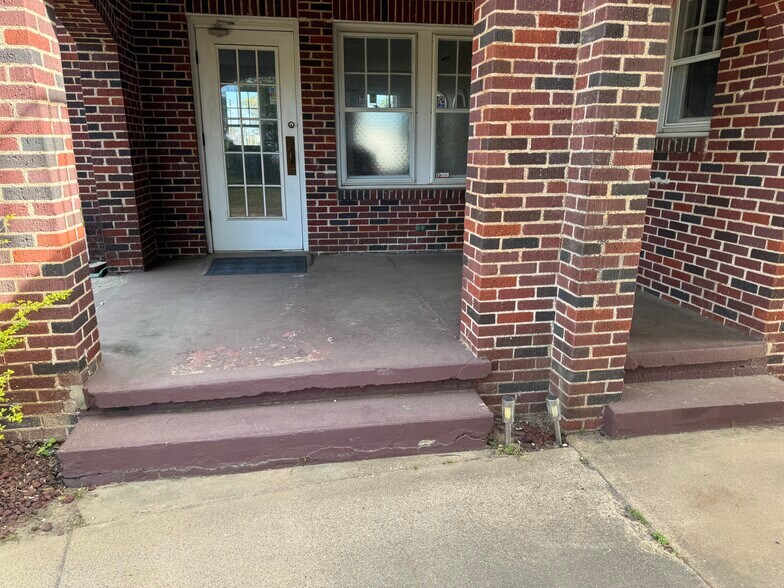 More Photos Of 436 S Fannin Ave, Tyler Office Residential For Sale