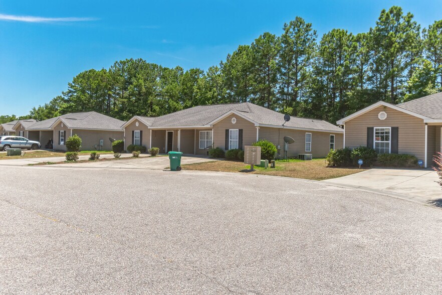 More Photos Of 1401-1435 Allies Ct, Florence Apartments For Sale