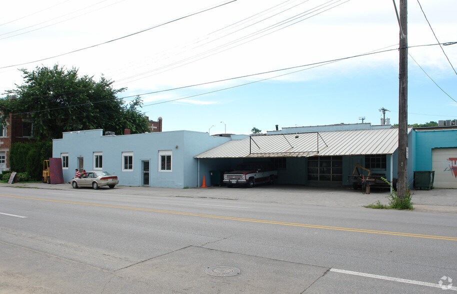 More Photos Of 1150 Southwest Blvd, Kansas City Freestanding For Sale