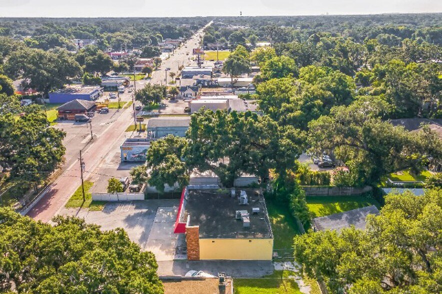More Photos Of 2006 Curry Ford Rd, Orlando Convenience Store For Sale