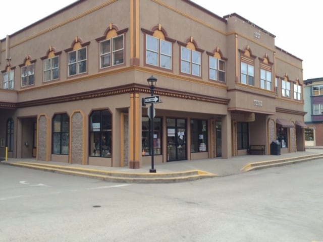 More Photos Of 34353 Highway 6, Edwards Storefront Retail Residential For Lease