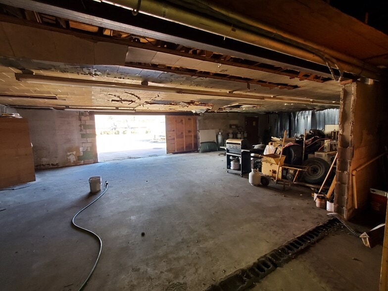 More Photos Of 1408 Glenn Ave, Kannapolis Warehouse For Lease