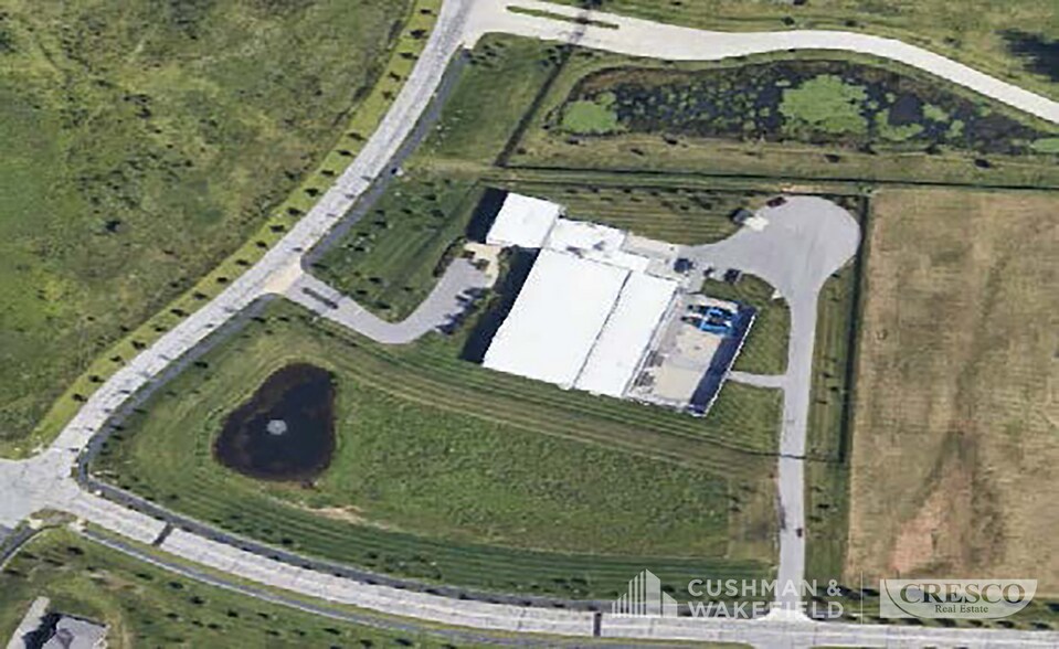 More Photos Of 7000 Souder Rd, New Albany Industrial For Lease