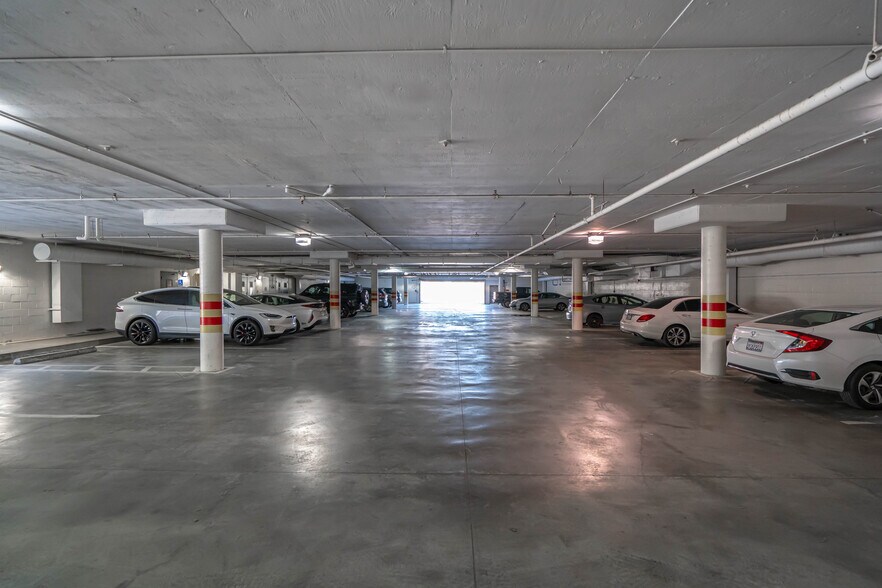 More Photos Of 25101 The Old Rd, Stevenson Ranch Office For Sale