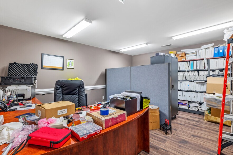 More Photos Of 8203 B & G Ct, Stokesdale Manufacturing For Sale