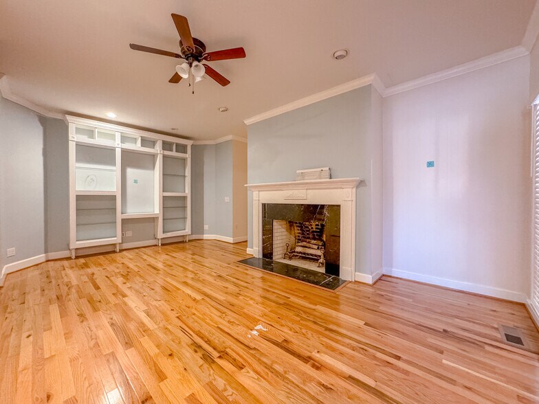 More Photos Of 2100 Gravel Springs Rd, Buford Medical For Lease