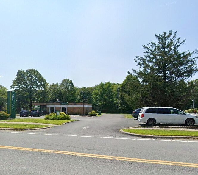 More Photos Of 1983 State Route 52, Liberty Bank For Sale