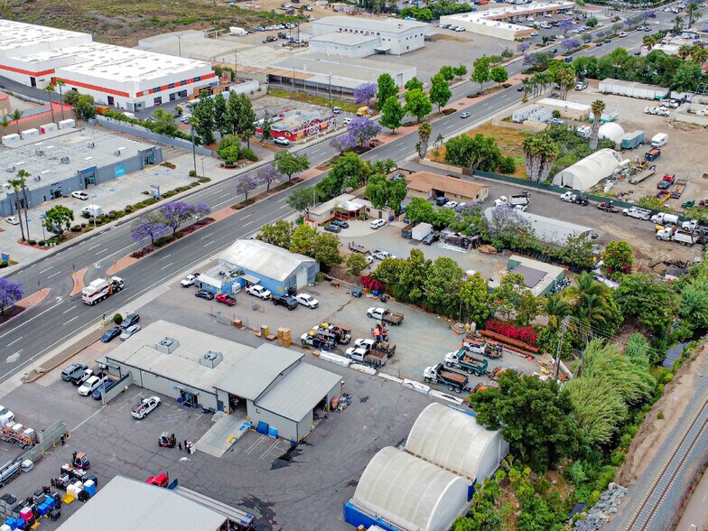 More Photos Of 469 E Mission Rd, San Marcos Manufacturing For Lease
