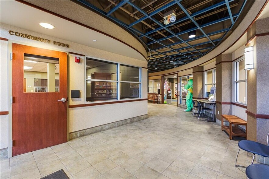 More Photos Of 1900 Belt hwy, Saint Joseph Department Store For Sale