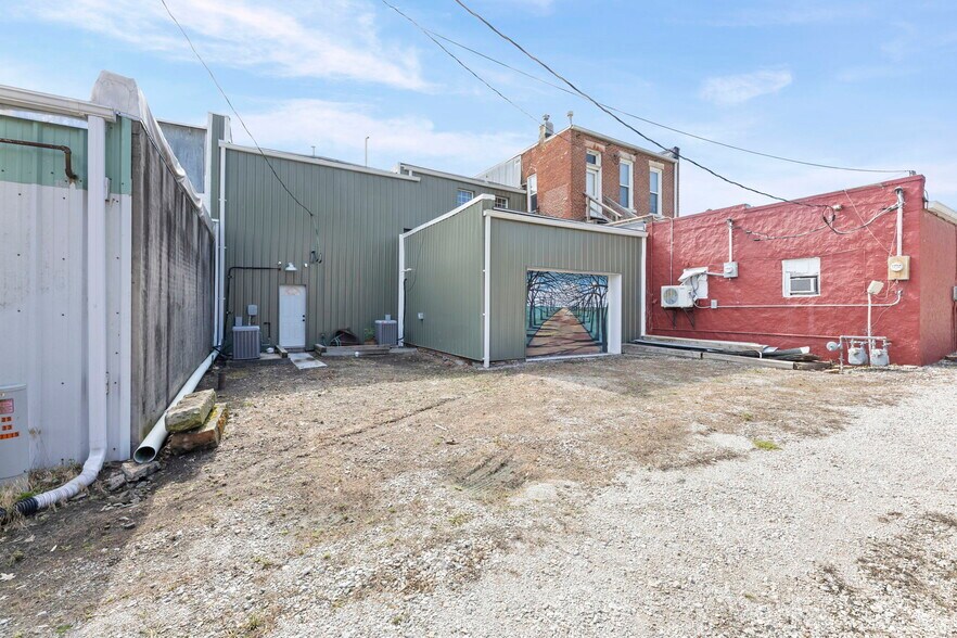 More Photos Of 116 N 3rd St, Burlington Apartments For Sale