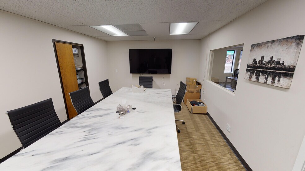 More Photos Of 7204 27th St W, Saint Louis Park Light Manufacturing For Lease