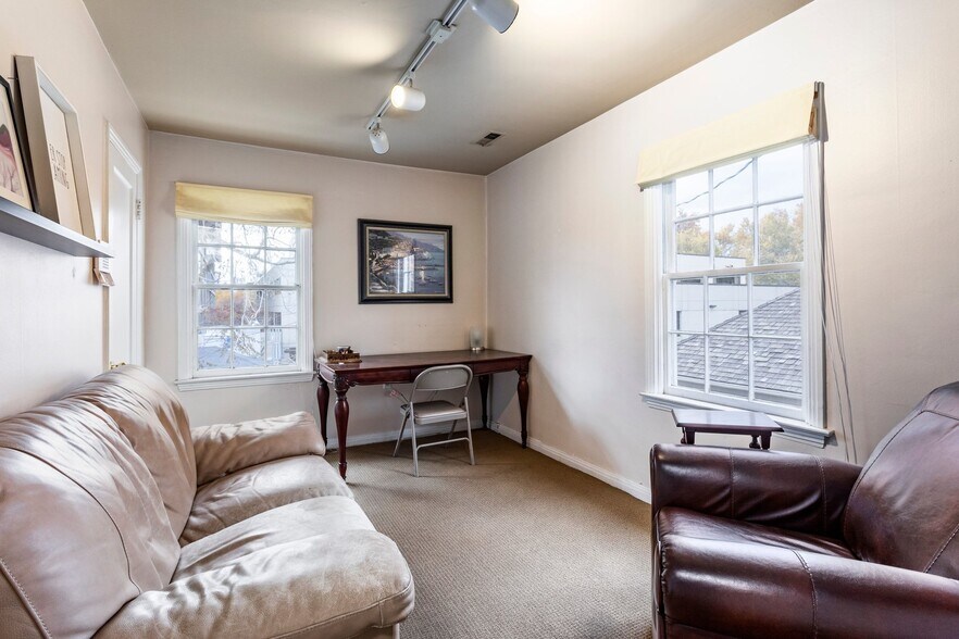 More Photos Of 24 S 600 E, Salt Lake City Office Residential For Sale