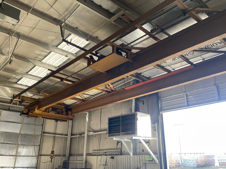 More Photos Of 9906 E 55th Pl, Tulsa Industrial For Lease