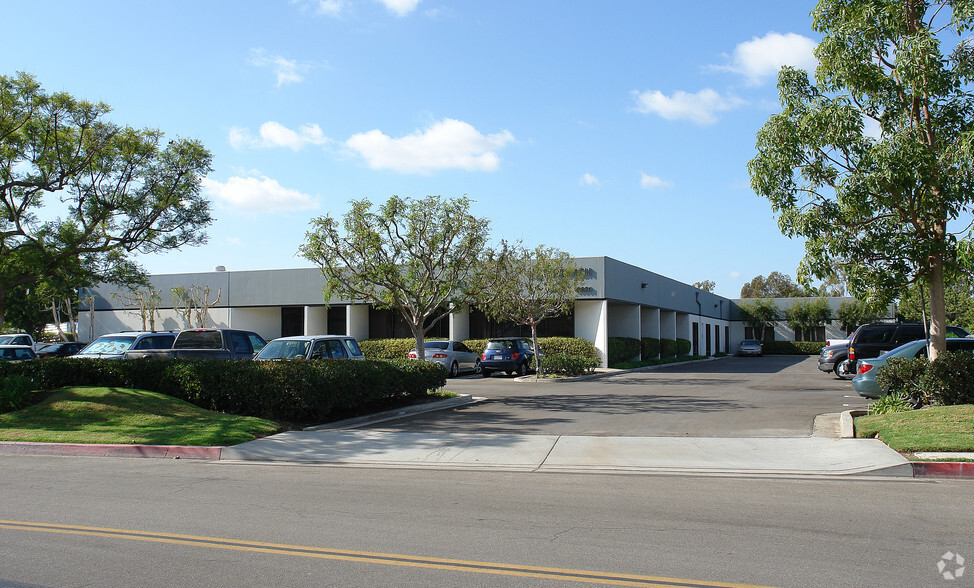 Primary Photo Of 16601 Hale Ave, Irvine Warehouse For Lease