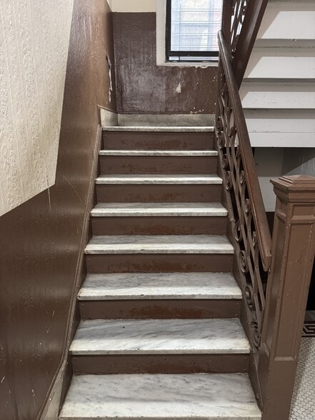 More Photos Of 251 E 236th St, Bronx Apartments For Sale