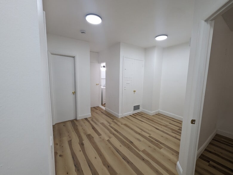 More Photos Of 7900 Old York Rd, Elkins Park Apartments For Sale