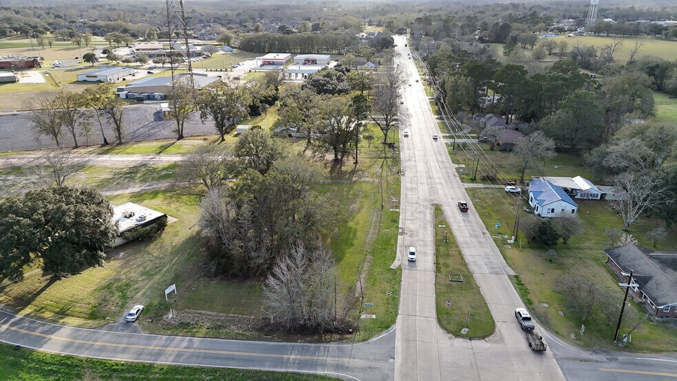 More Photos Of 1873 Interstate 49, Sunset Land For Sale