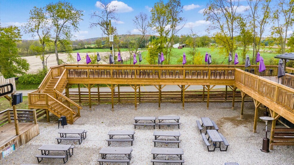 More Photos Of 8635 Blackbird Lane, Thornville Land For Sale