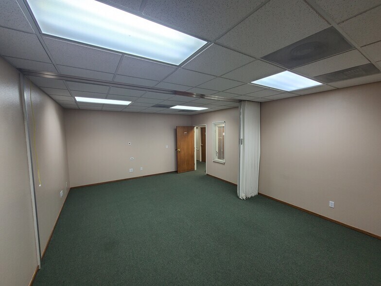 More Photos Of 3225 Templeton Gap Rd, Colorado Springs Office For Lease