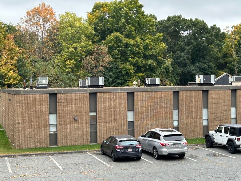 More Photos Of 112 Main St, Northborough Medical For Sale