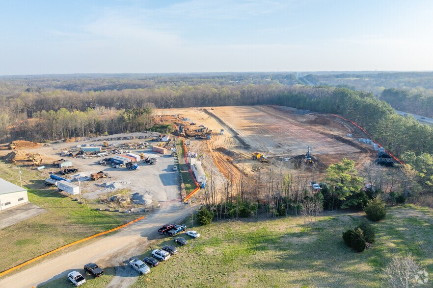 More Photos Of 2208 Ted Dorris Rd, Goodlettsville Unknown For Lease