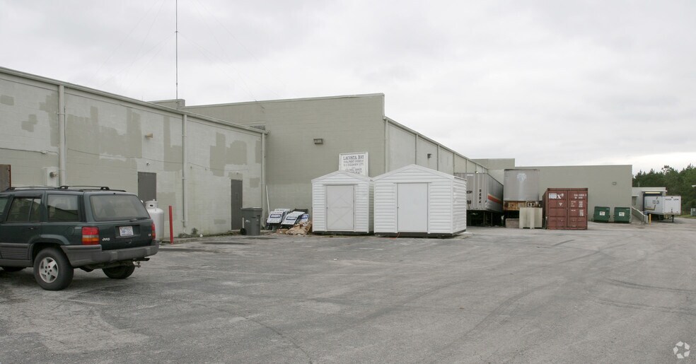 More Photos Of 965 Old Folkstone Rd, Sneads Ferry General Retail For Lease
