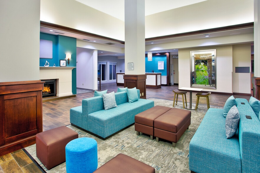 More Photos Of 1300 Cinema Way, Benton Harbor Hotel For Sale