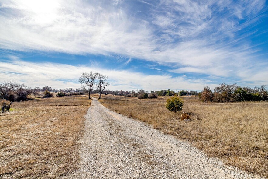 More Photos Of 2040 Erwin Rd, Poolville Land For Sale
