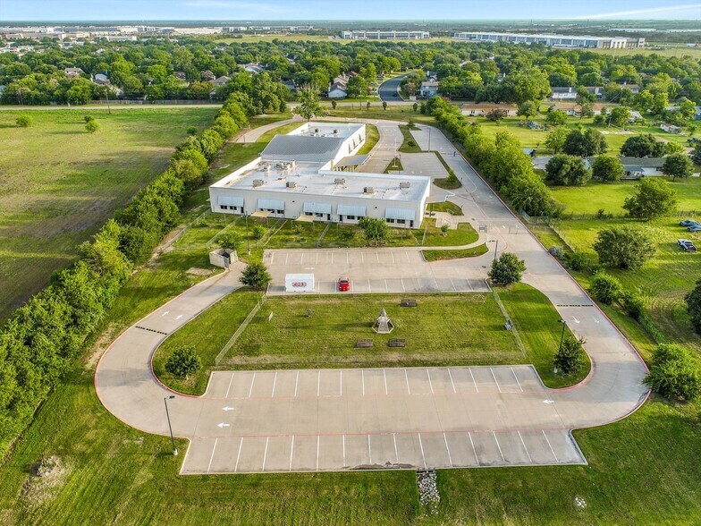More Photos Of 700 Stadium Dr, Georgetown Schools For Sale