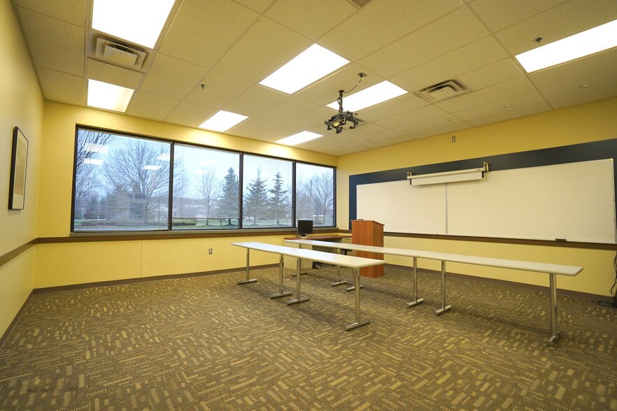 More Photos Of 1905 S Haggerty Rd, Canton Office For Lease