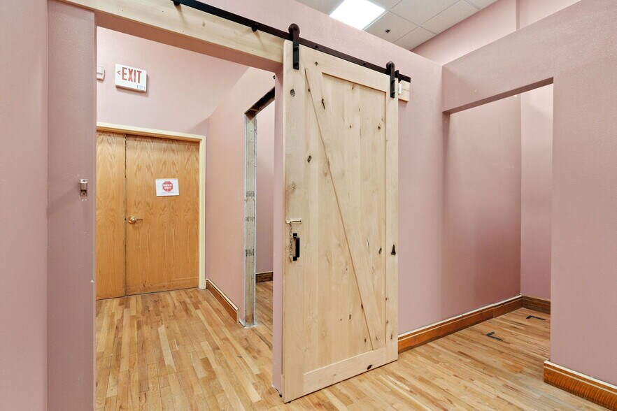 More Photos Of 216 W Lincolnway, Cheyenne Storefront Retail Office For Sale