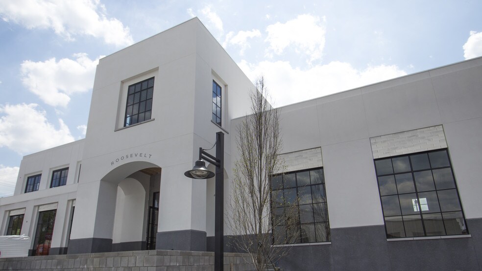 More Photos Of 1952 Howell Mill Rd NW, Atlanta Unknown For Lease