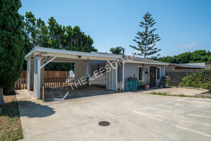 More Photos Of 377 Victoria St, Costa Mesa Apartments For Sale