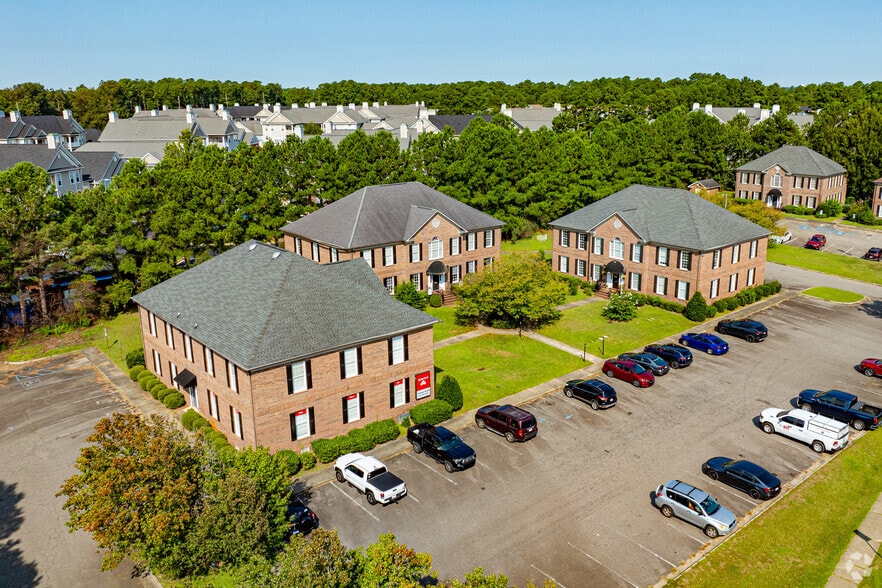 Primary Photo Of 231 Westlake Rd, Fayetteville Office For Lease