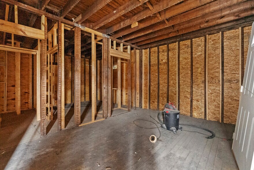 More Photos Of 330 N 29th St, Louisville Multifamily For Sale
