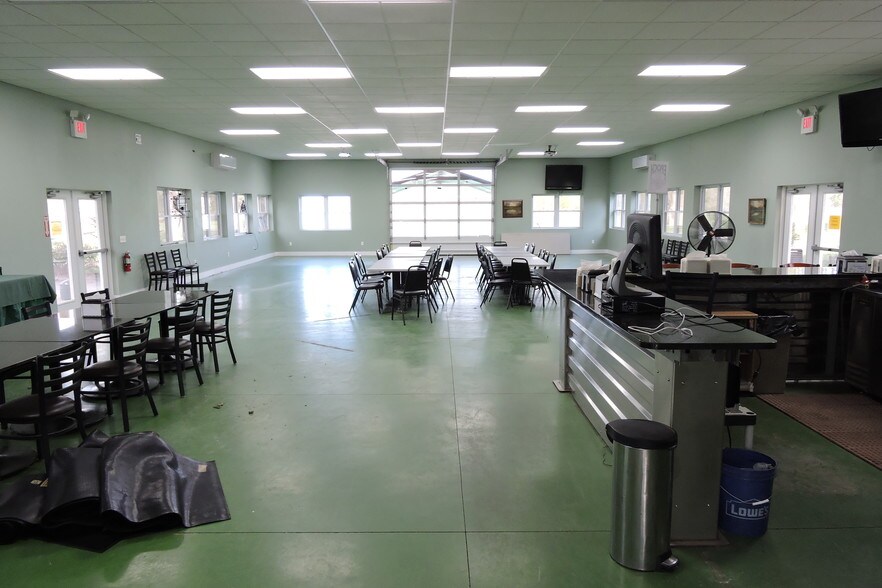 More Photos Of 6722 State Route 31, Cicero Golf Course Driving Range For Sale