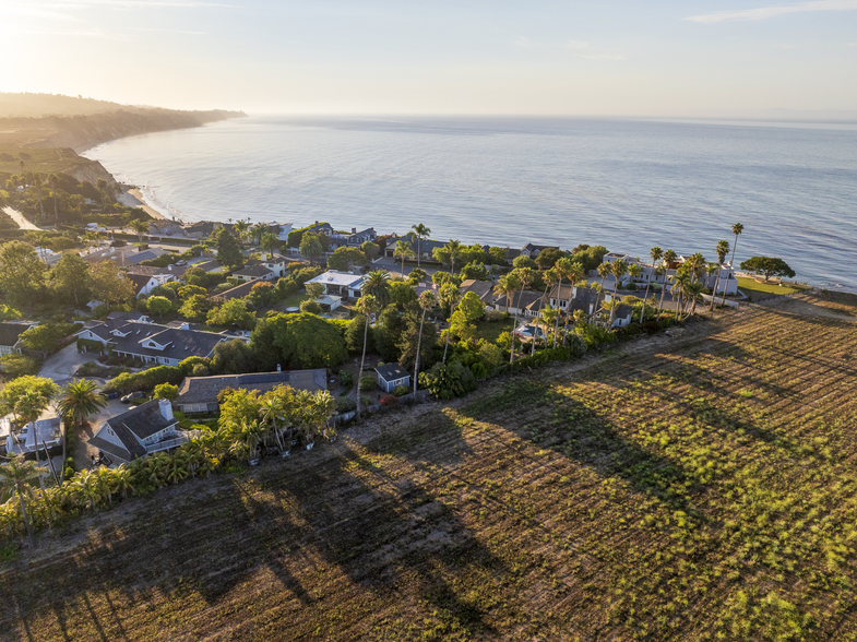 More Photos Of 5295 Shoreline Dr, Santa Barbara Land For Sale