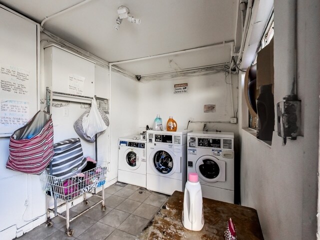 More Photos Of 314-324 105th Ave, Oakland Apartments For Sale