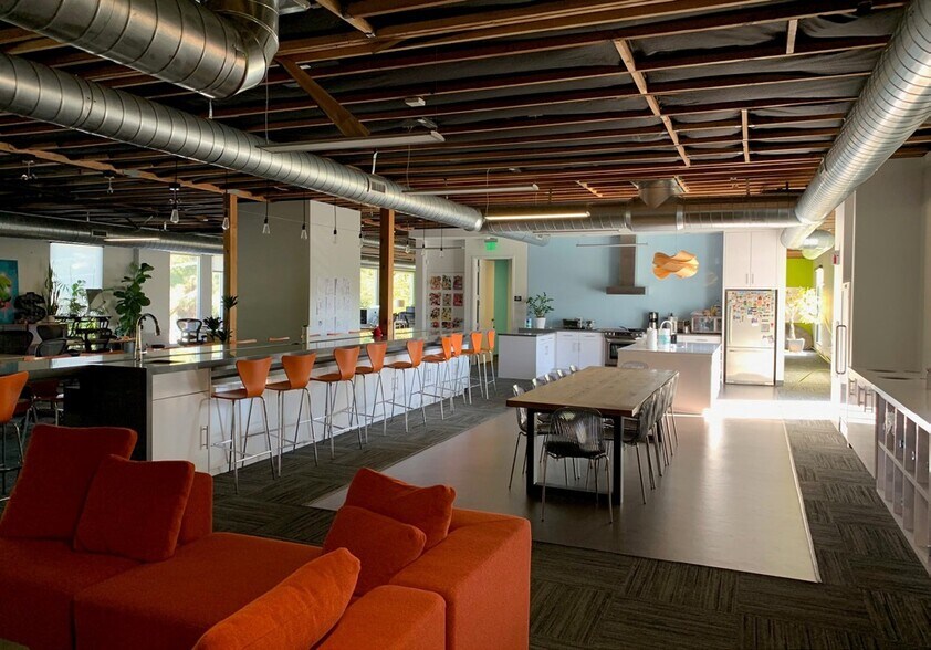More Photos Of 100 W Rincon Ave, Campbell Office For Lease