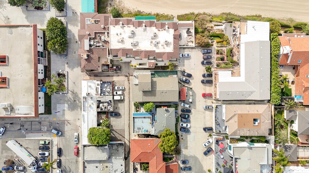 More Photos Of 16 38th Pl, Long Beach Apartments For Sale