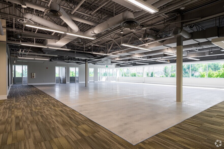 More Photos Of 1712 S East Bay Blvd, Provo Unknown For Lease