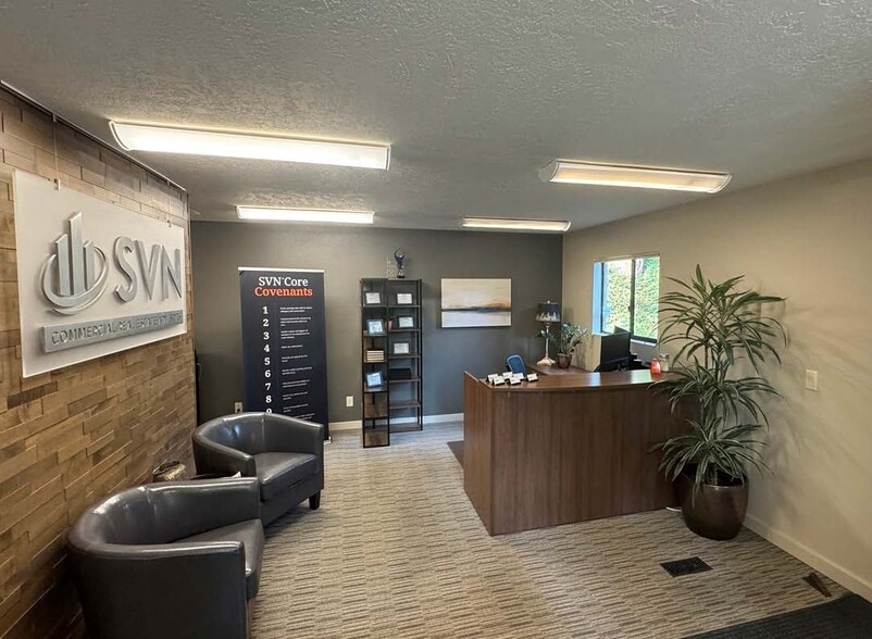 More Photos Of 4160 Commercial St SE, Salem Office For Lease