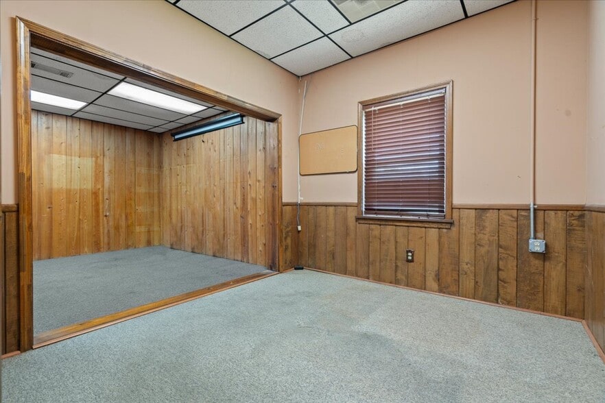 More Photos Of 119 E 6th Ave, Pamplico Industrial For Sale