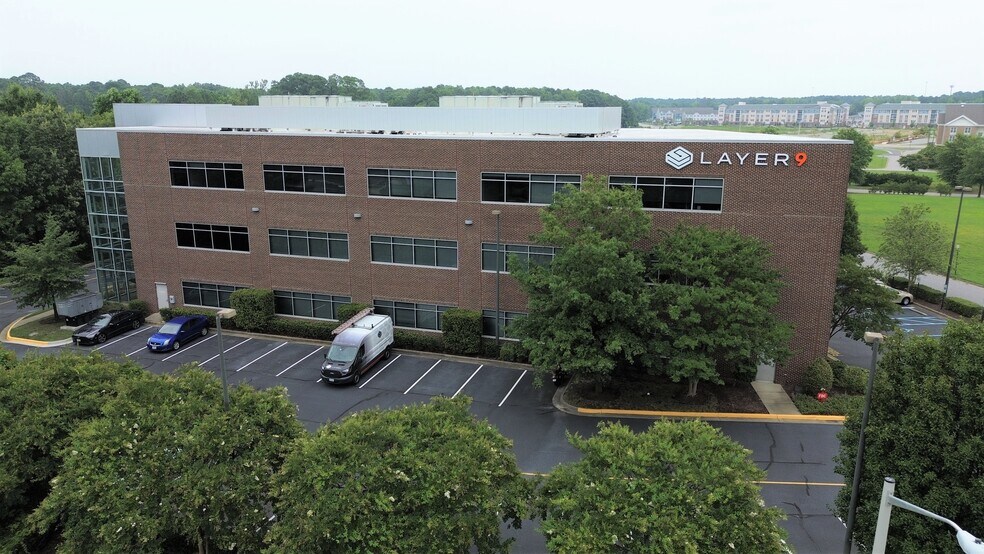 More Photos Of 8030 Harbour View Blvd, Suffolk Office For Lease