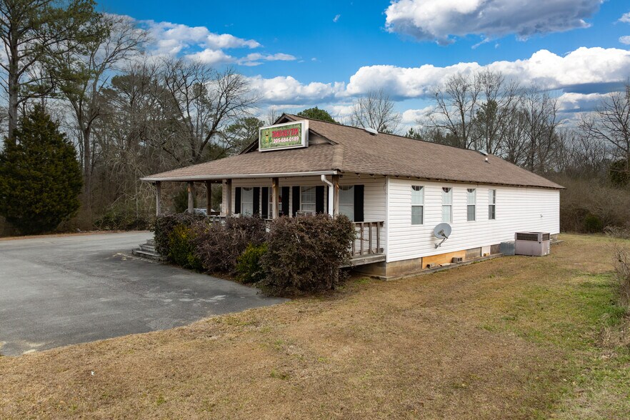 More Photos Of 10039 AL Highway 174, Odenville General Retail For Sale